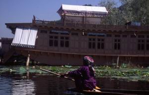 Srinagar: Lago Dal : House-boat