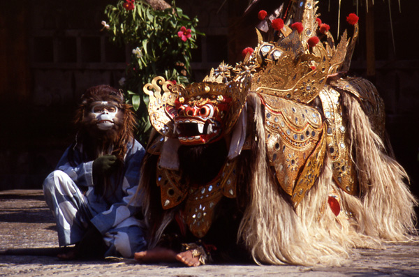 Danza del Barong